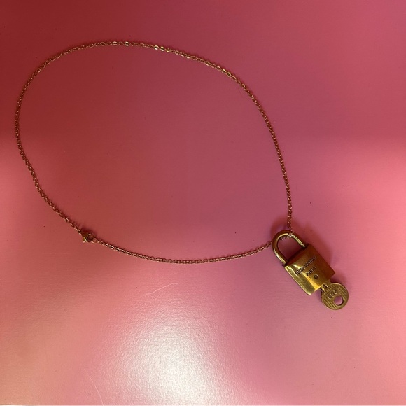 Authentic LV Lock & Key as a Necklace - Picture 5 of 11